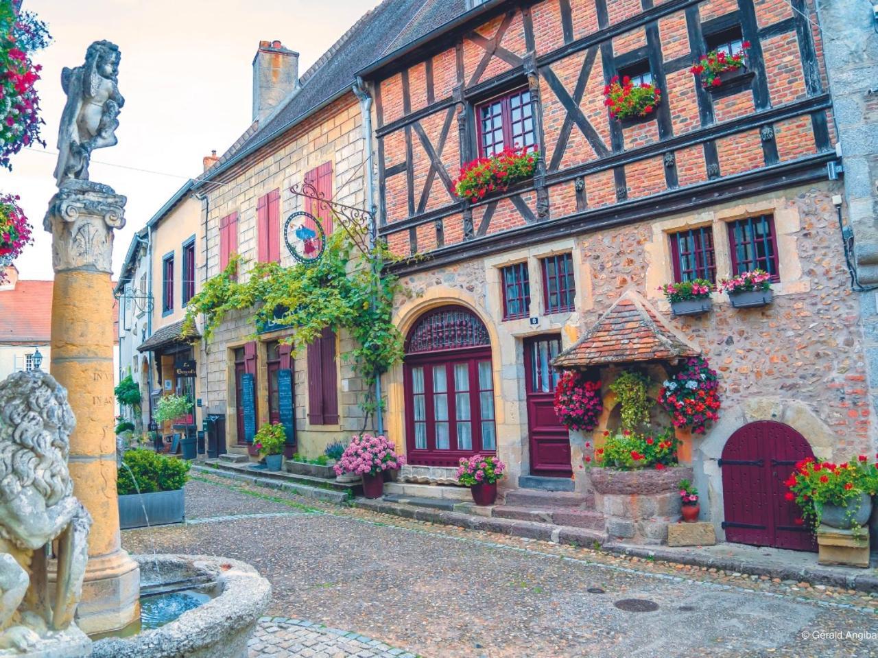 Grand Hotel De Bourbon-Lancy - Spa Et Restaurant - Logis Exterior foto