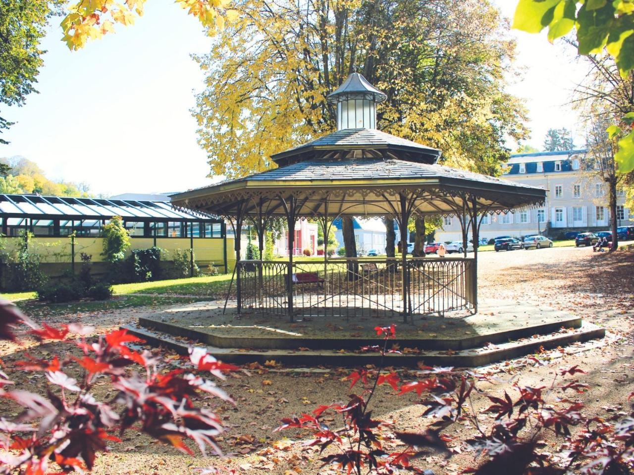Grand Hotel De Bourbon-Lancy - Spa Et Restaurant - Logis Exterior foto