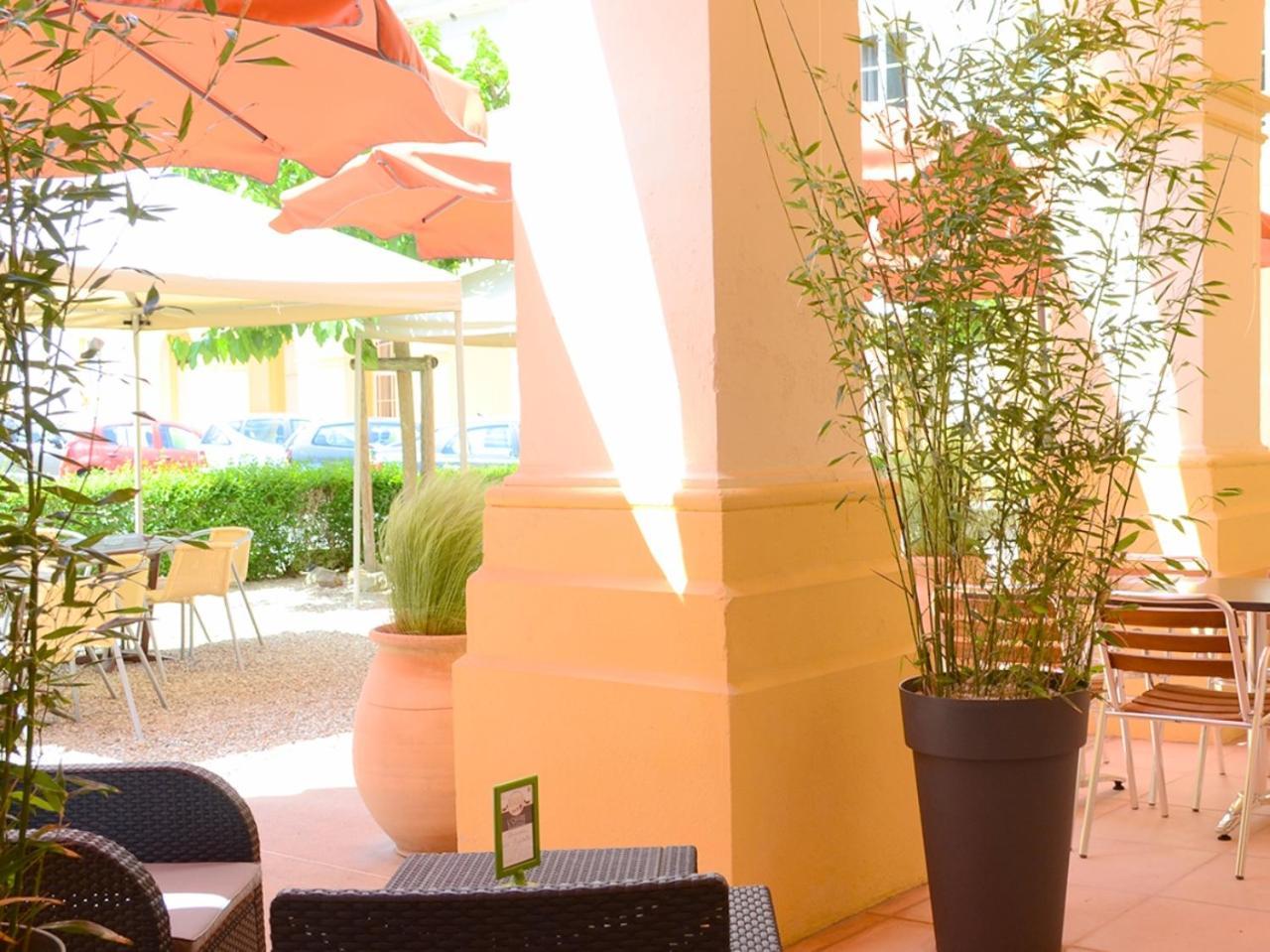 Grand Hotel De Bourbon-Lancy - Spa Et Restaurant - Logis Exterior foto
